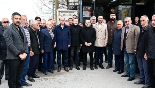 Yeşilyurt Belediye Başkanı İlhan Geçit, Dilek Mahallesi'nde Vatandaşlarla Buluştu