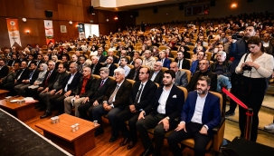 Turgut Özal ve Hamit Fendoğlu Anıldı: Duygu Dolu Panel