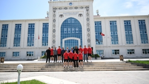 Battalgazi Belediyespor Voleybol Takımı, Türkiye Yarı Finallerine Galibiyetle Başladı.