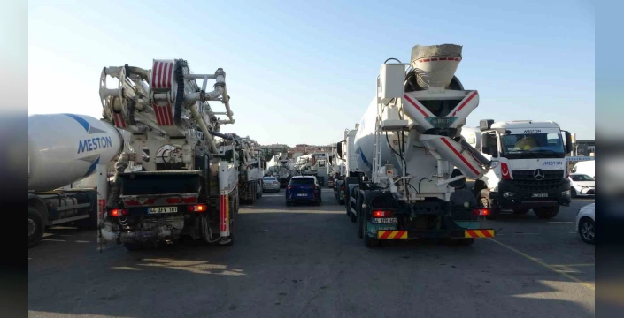 MESTON'da Yönetim Krizi: 19 İşçi İşten Atıldı, Sendikalar Tepkili