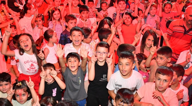 Yaz akşamlarında coşku var!