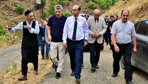 Yeşilyurt Belediyesi'nden Kırsala 57 Kilometrelik Yol Yatırımı