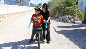 Başkan Taşkın çocukları hayalleriyle kucakladı