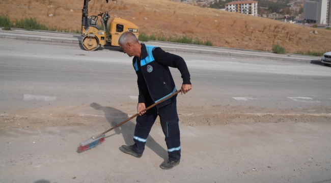 BATTALGAZİ BELEDİYESİ ÇAMURLU MAHALLESİ'NDE ASFALT YAMA ÇALIŞMASI YAPTI