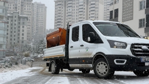 Yeşilyurt Belediyesi Karla Mücadelede Teyakkuzda!