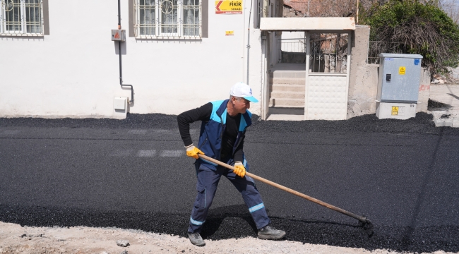 Battalgazzise asfalt çalışmaları sürüyor