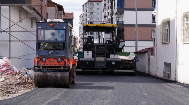 Battalgazzise asfalt çalışmaları sürüyor