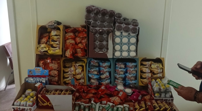 Battalgazide market denetimlernde  tarihi gecmiş ürünlere el konuldu
