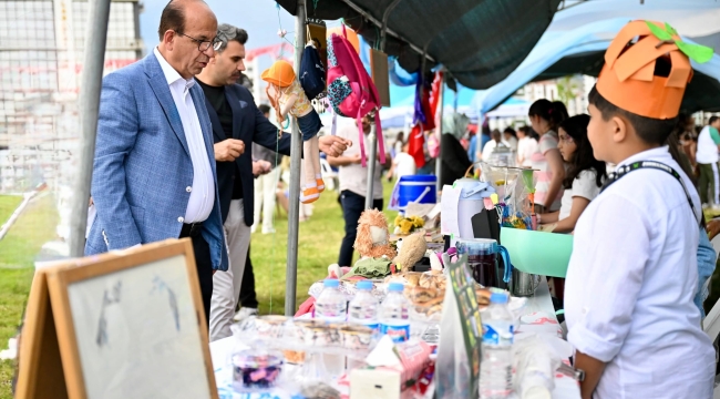 Küçük Ellerden, Büyük Fikirler!" 